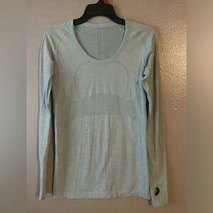 Women's Light Blue Long Sleeve Top
